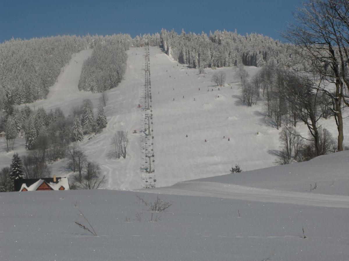 Penzion Pod Paprskem Staré Město Exterior foto